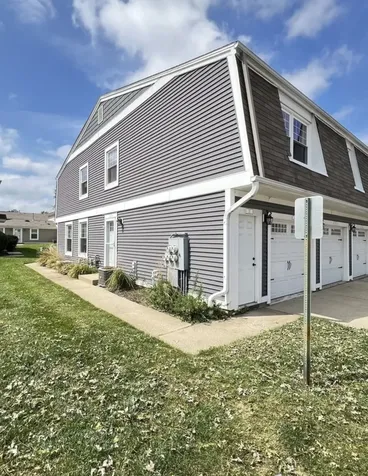 358 East Farmingdale Circle Vernon Hills IL 60061