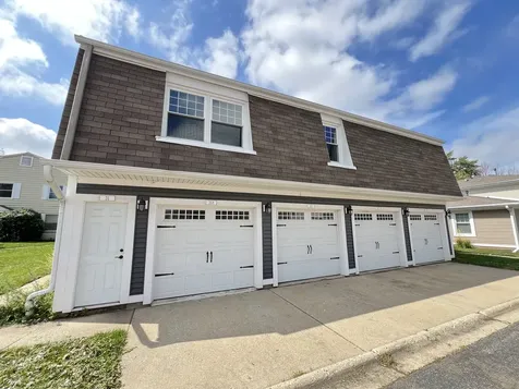 358 East Farmingdale Circle Vernon Hills IL 60061