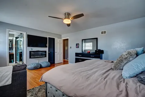 754 Central Park Avenue Flossmoor IL 60422