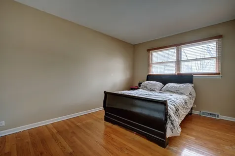 754 Central Park Avenue Flossmoor IL 60422