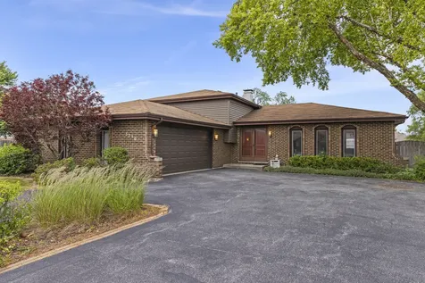 3250 192ND Place Lansing IL 60438
