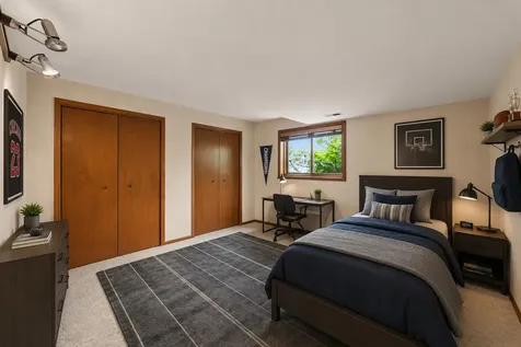 3250 192ND Place Lansing IL 60438