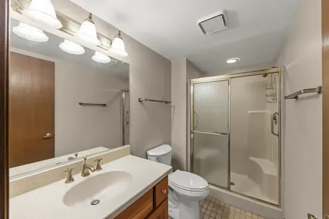3250 192ND Place Lansing IL 60438