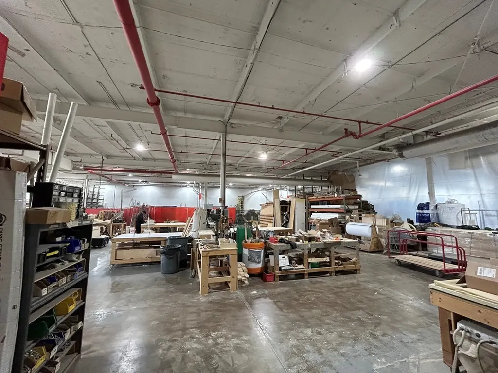 4242 West Bryn Mawr Avenue Chicago IL 60646