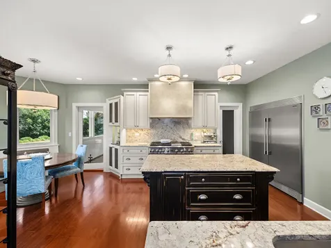 1624 Bull Valley Drive Woodstock IL 60098