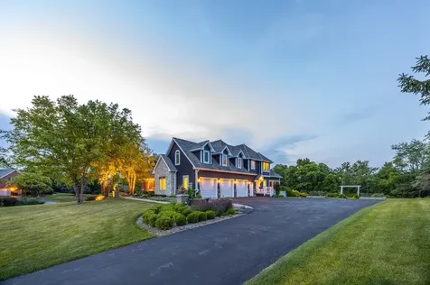 1624 Bull Valley Drive Woodstock IL 60098