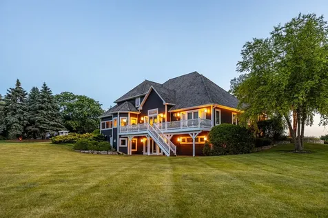 1624 Bull Valley Drive Woodstock IL 60098