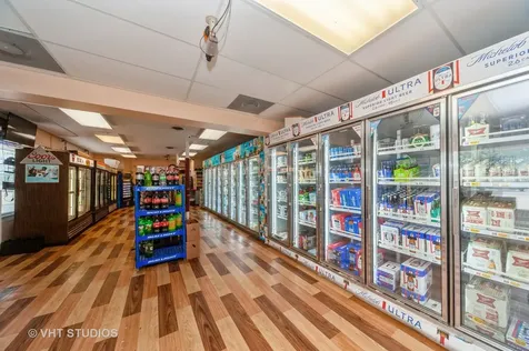 2864 Washington Street Waukegan IL 60085