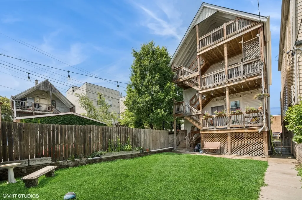 2547 West Homer Street Chicago IL 60647