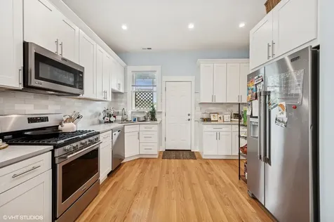 2547 West Homer Street Chicago IL 60647