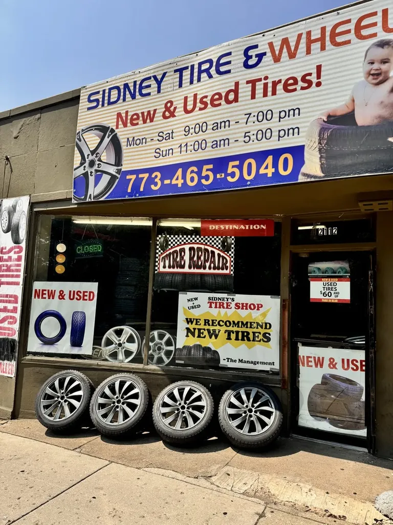 2114 West Devon Avenue Chicago IL 60659
