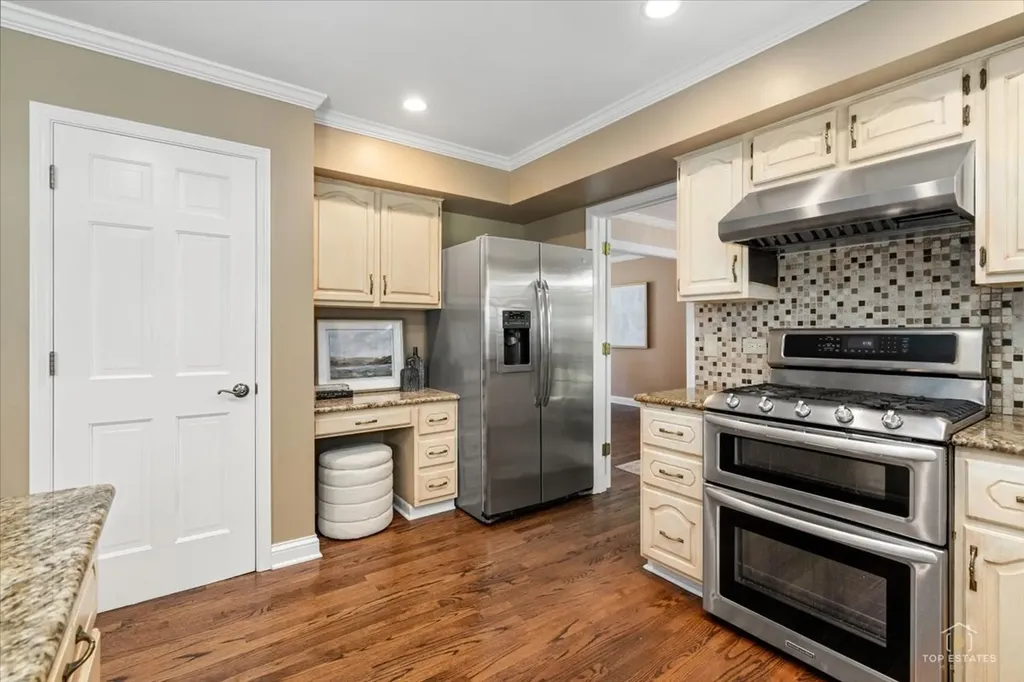 1347 Deep Run Road Naperville IL 60540