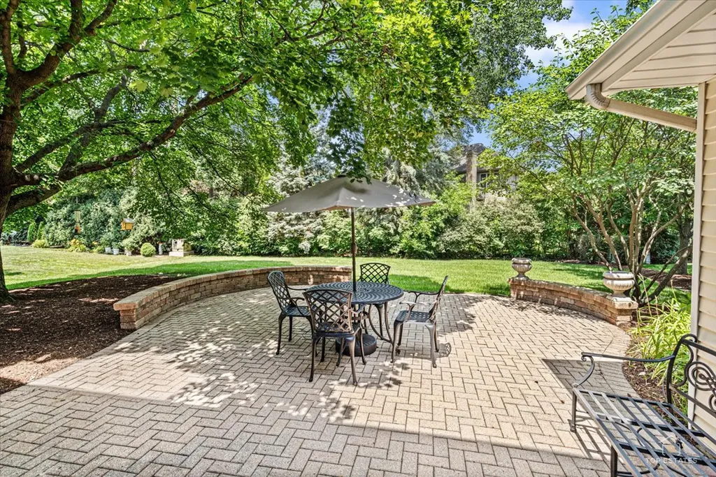 1347 Deep Run Road Naperville IL 60540