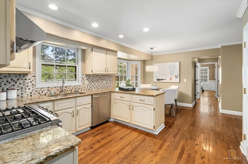 1347 Deep Run Road Naperville IL 60540