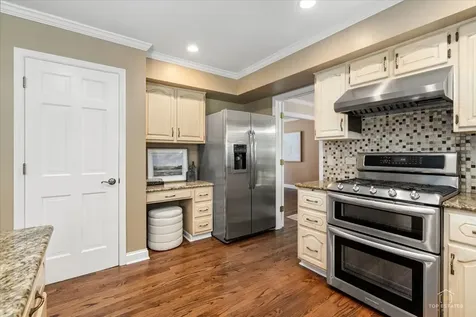 1347 Deep Run Road Naperville IL 60540