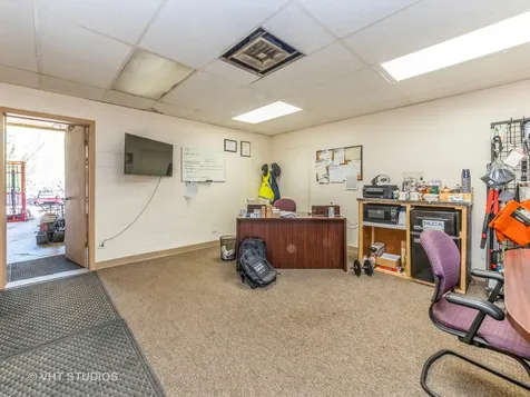 727 1ST Avenue Des Plaines IL 60016