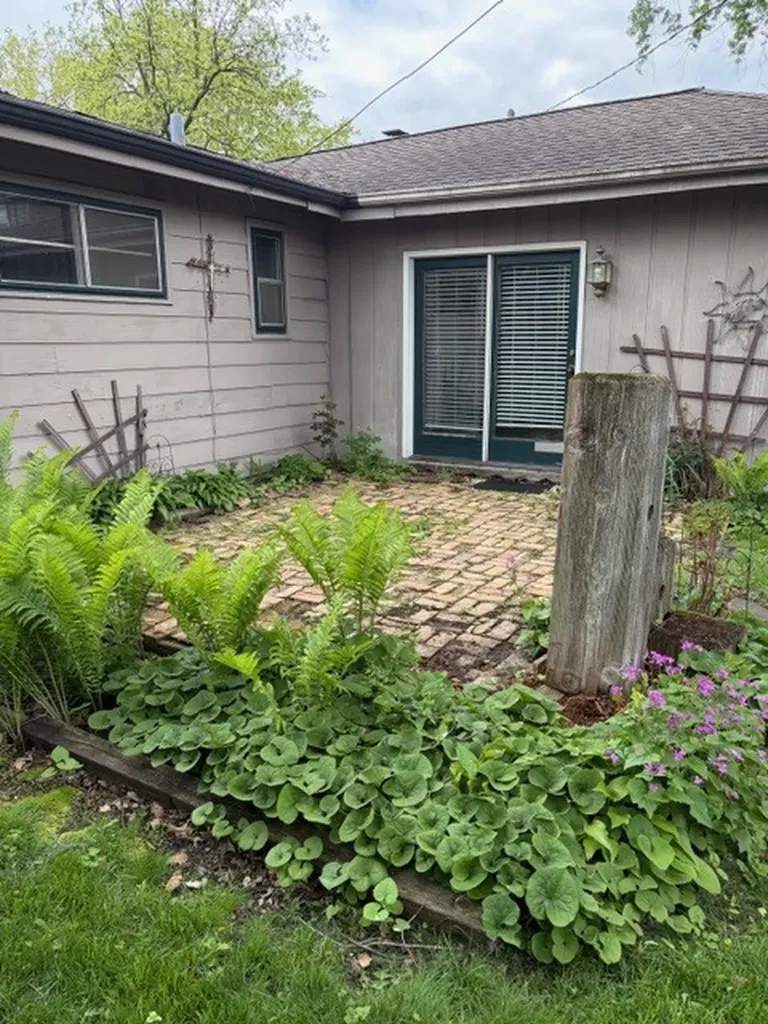 635 East Sunset Avenue Lombard IL 60148