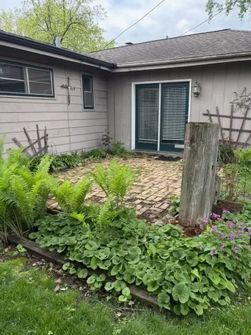 635 East Sunset Avenue Lombard IL 60148