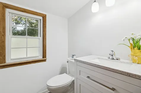 392 West Exchange Street Crete IL 60417