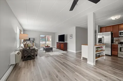 1052 North Mill Street Naperville IL 60563