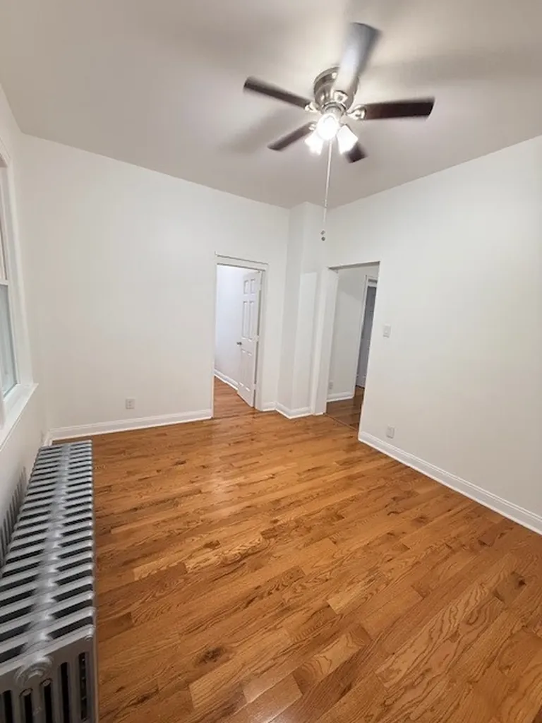 5142 South Campbell Avenue Chicago IL 60632