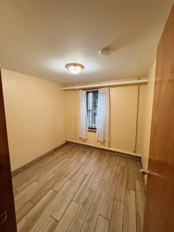5142 South Campbell Avenue Chicago IL 60632