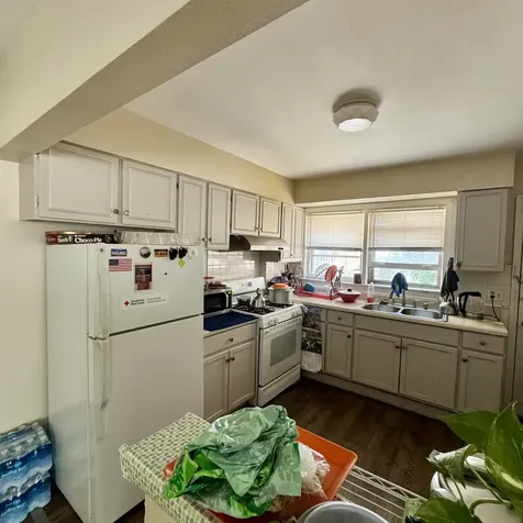 6235 North Mozart Street Chicago IL 60659