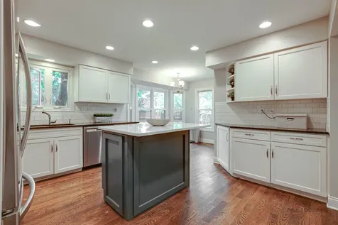 232 Stanton Court W Buffalo Grove IL 60089