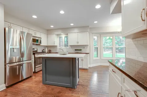 232 Stanton Court W Buffalo Grove IL 60089