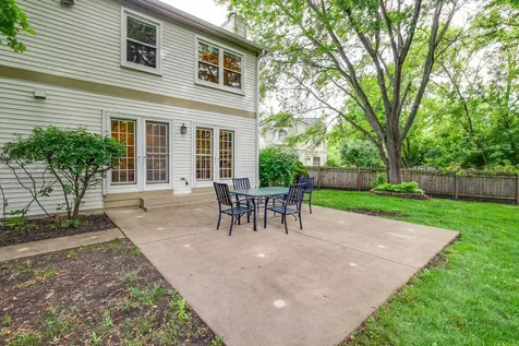 232 Stanton Court W Buffalo Grove IL 60089