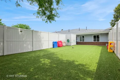 2423 Fargo Boulevard Geneva IL 60134