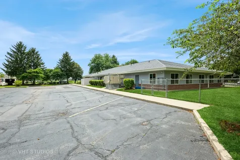 2423 Fargo Boulevard Geneva IL 60134