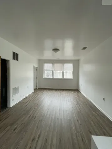 2567 South Emerald Avenue Chicago IL 60616