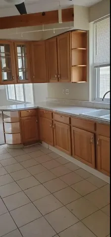2567 South Emerald Avenue Chicago IL 60616
