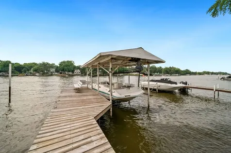 1515 North River Road Mchenry IL 60051