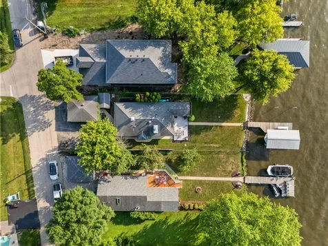 1515 North River Road Mchenry IL 60051