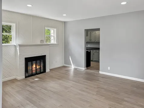 302 West Cook Street Sheffield IL 61361