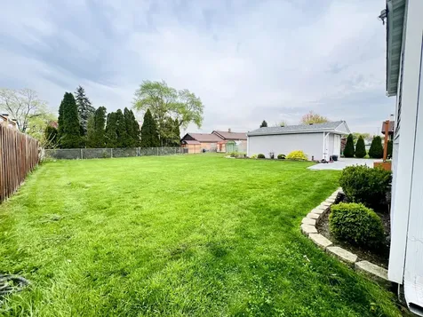 8605 Leclaire Avenue Burbank IL 60459
