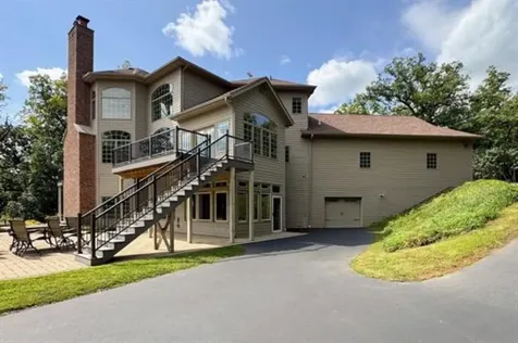 163 Russell Road Oregon IL 61061