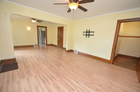 923 17TH Street Rockford IL 61104