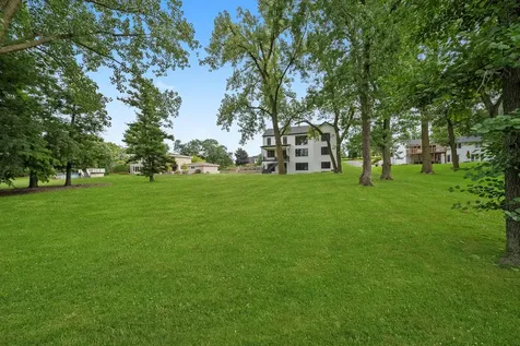 15W670 83RD Street Burr Ridge IL 60527