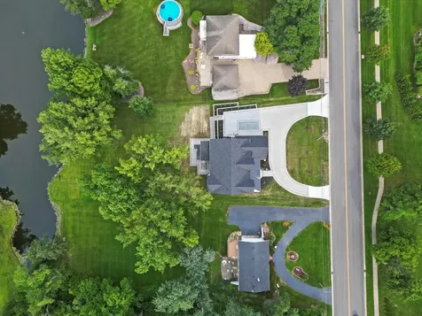 15W670 83RD Street Burr Ridge IL 60527
