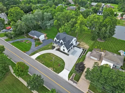 15W670 83RD Street Burr Ridge IL 60527
