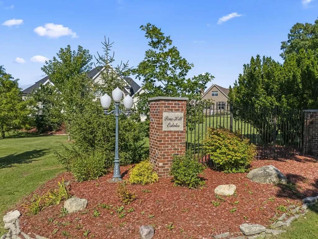 16604 Pine Hill Drive Homer Glen IL 60491