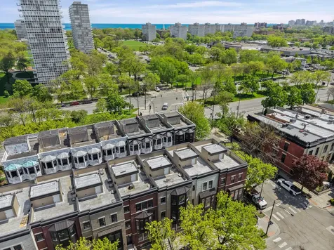 3249 South Calumet Avenue Chicago IL 60616