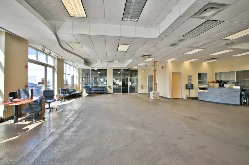 6500 North Western Avenue Chicago IL 60659