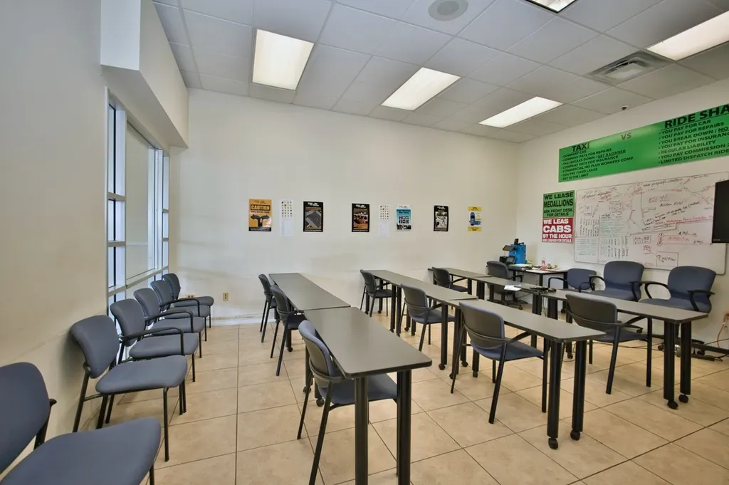 6500 North Western Avenue Chicago IL 60659