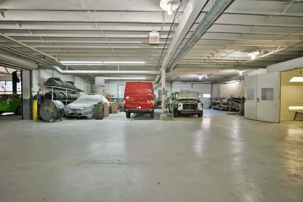 6500 North Western Avenue Chicago IL 60659