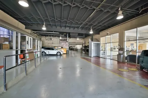 6500 North Western Avenue Chicago IL 60659