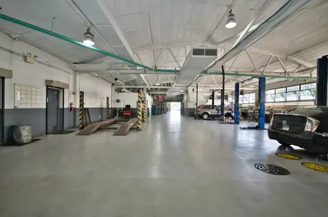 6500 North Western Avenue Chicago IL 60659